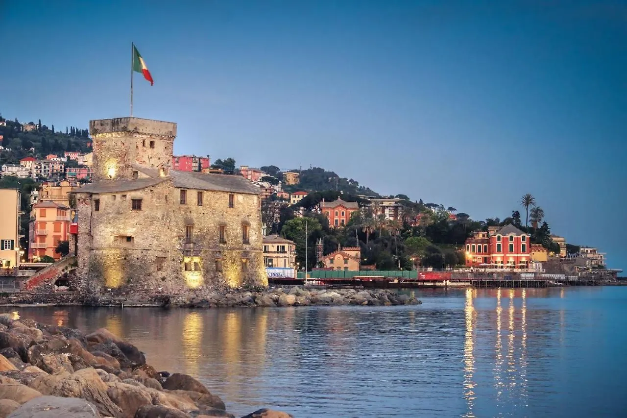 Casa Rizzo - Ac And Free Parking Apartment Rapallo